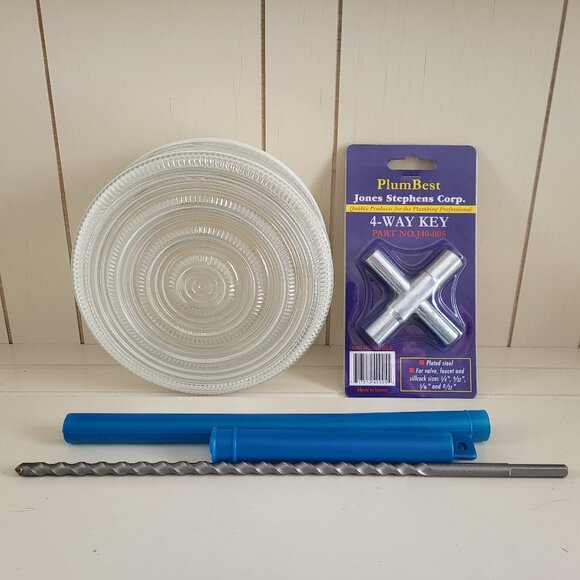 Various: Ceiling light globe, drill bit, 4-way key - Picture 1 of 6